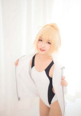 电影一树梨花压海棠